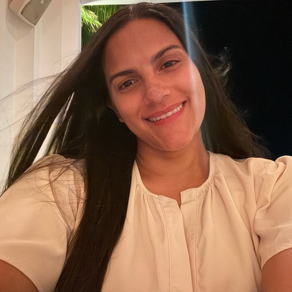 Meet your Posher, Madeline - Picture 2 of 3